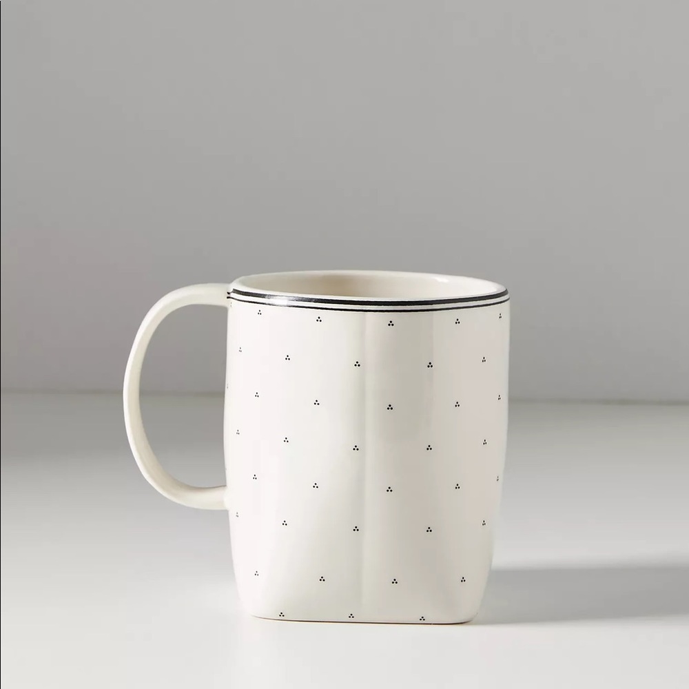 Anthropologie BRAND NEW, Drop Cap Monogram Mug - Picture 2 of 3